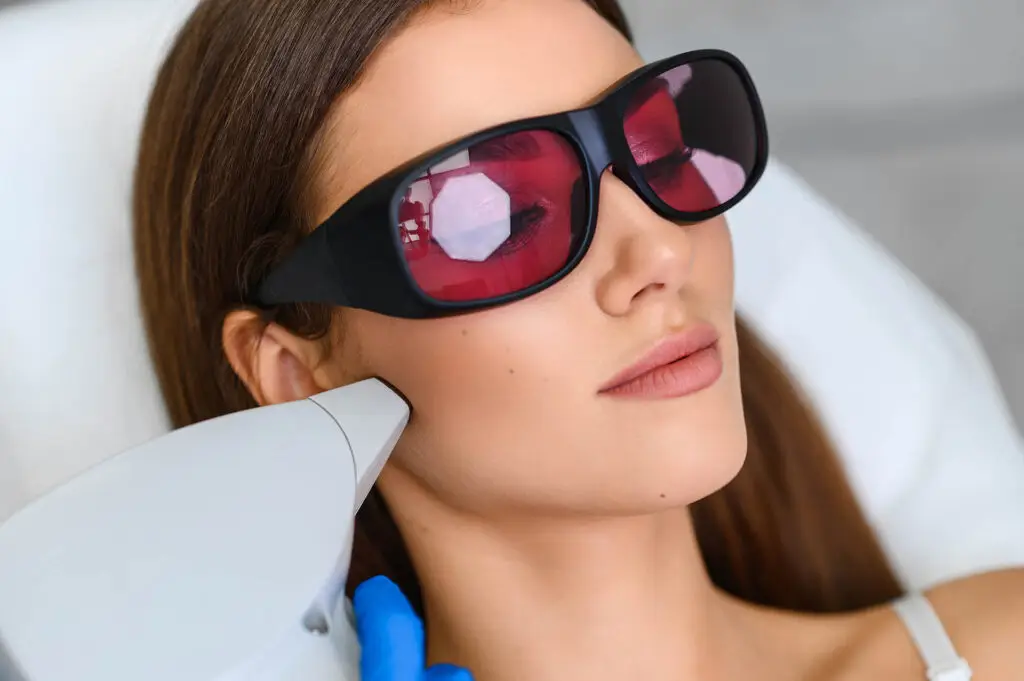 Laserontharing met diode gezicht